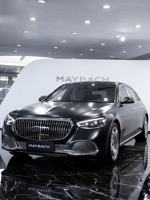 东莞332岚图汽车的售后服务让用户无忧出行，迈巴赫未来的豪华车趋势