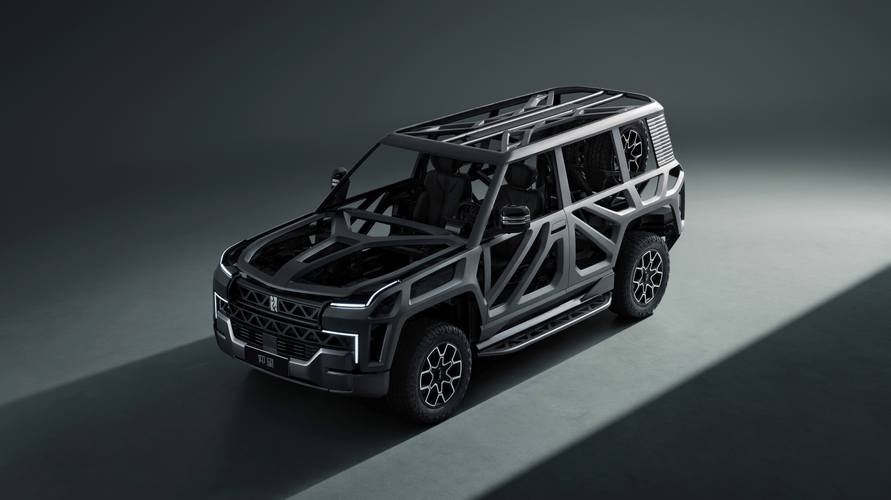 东莞332仰望U8硬派越野的科技魅力，国能汽车对传统燃油车市场的冲击